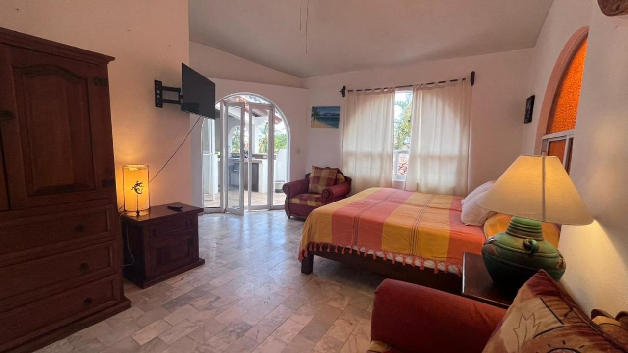 Aventura Pacifico Boutique Suites & Villas (Adults Only) Bucerías Екстериор снимка