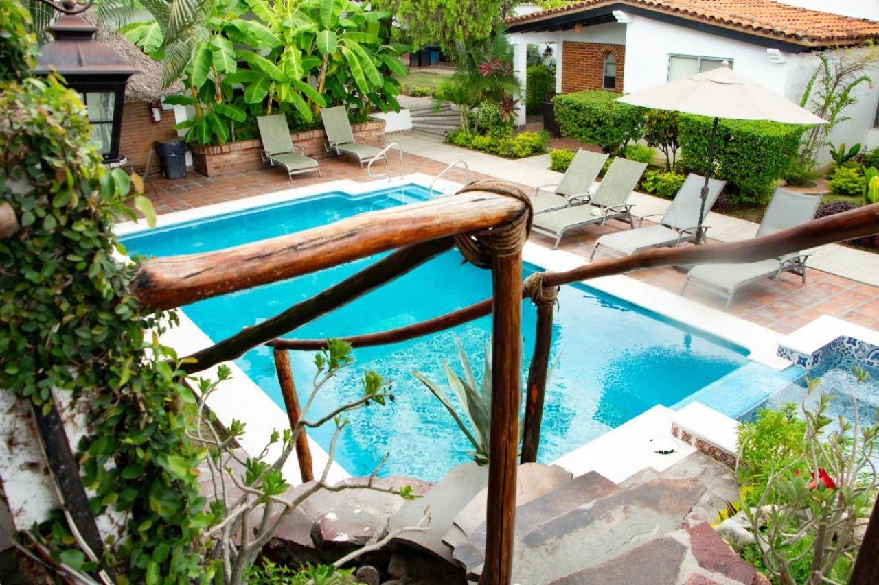Aventura Pacifico Boutique Suites & Villas (Adults Only) Bucerías Екстериор снимка
